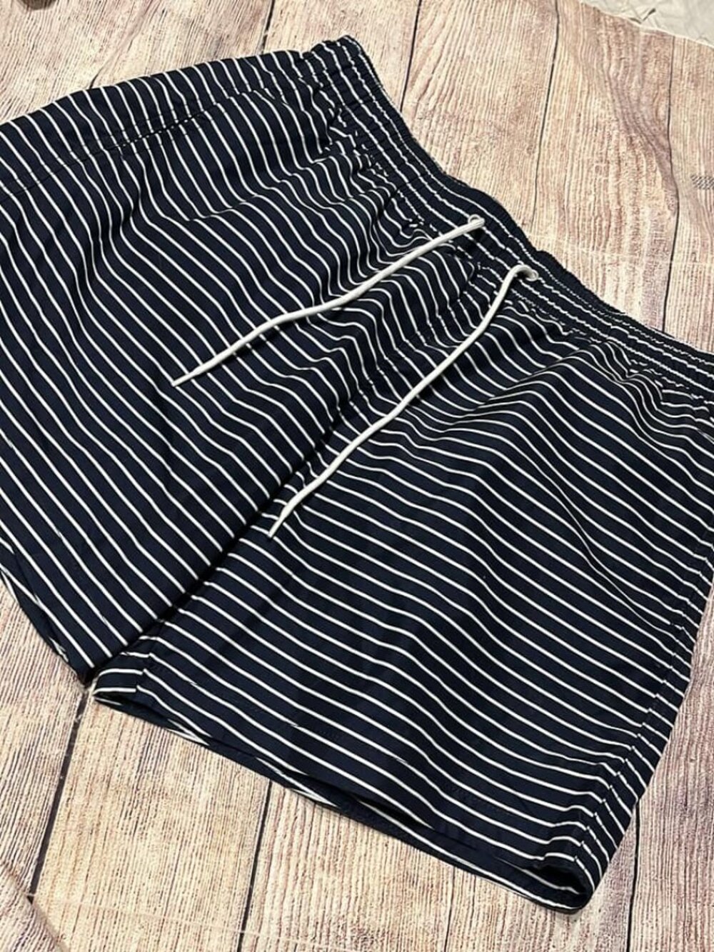 H&M Men’s Size Large Swim Shorts Liner NWT Navy Striped
